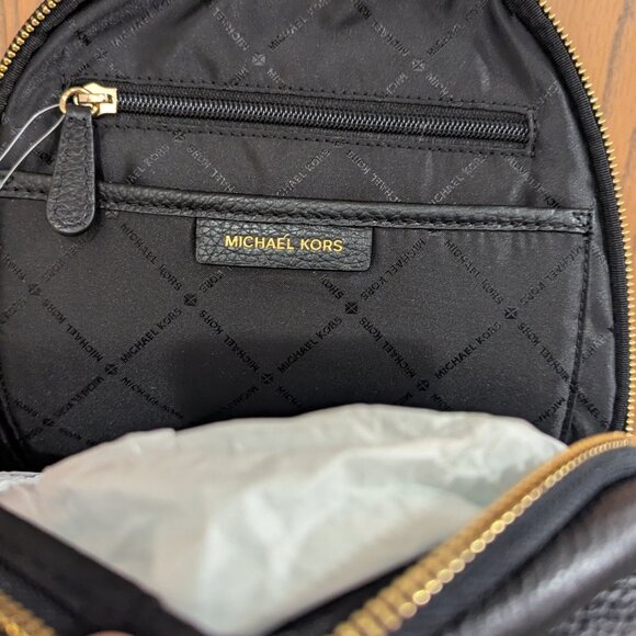 NWT Michael Kors Erin Medium Zip Pocket Leather Backpack Gold Tone Hardware - Picture 5 of 7